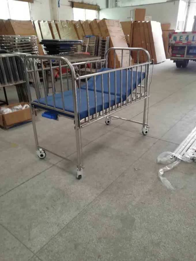 Materiał ze stali nierdzewnej Łóżko szpitalne dla niemowląt Medical 1