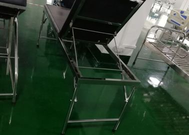 Czarny materac Leżanka do badań lekarskich, regulowane łóżko do badań szpitalnych