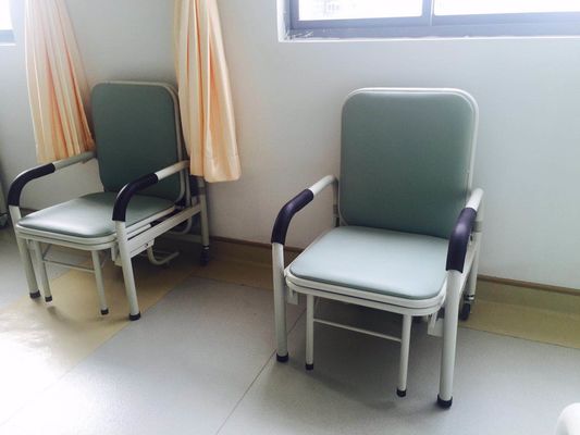 Wielofunkcyjne składane łóżko szpitalne 250 kg 3 cm towarzyszące