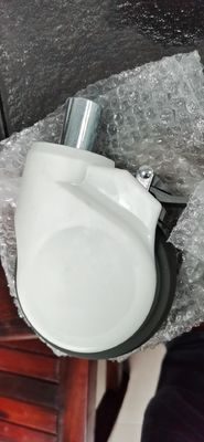 Części do łóżek szpitalnych Kółko medyczne 5-calowe wyciszone plastikowe koło z hamulcem ABS zewnętrzna osłona