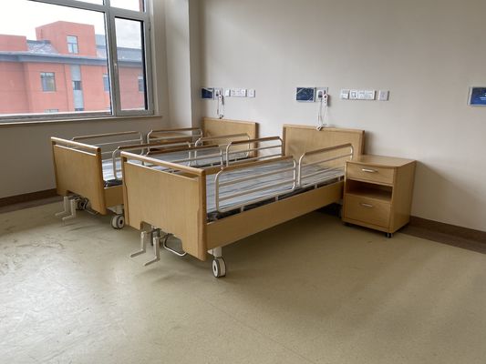 Ręczne łóżko szpitalne Domowe łóżko pielęgnacyjne z dwiema funkcjami Łóżko w domu opieki