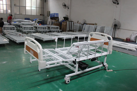 Odwrócenie elektrycznego łóżka do opieki nad osobami starszymi Odwrócenie 250 kg elektrycznego łóżka do opieki w domu opieki