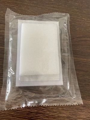 Medyczna jednorazowa wchłanialna gąbka żelatynowa hemostatyczna 70x50x10mm