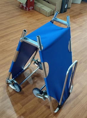 Niebieskie składane nosze Oxford 600D pokryte PVC są łatwe do czyszczenia